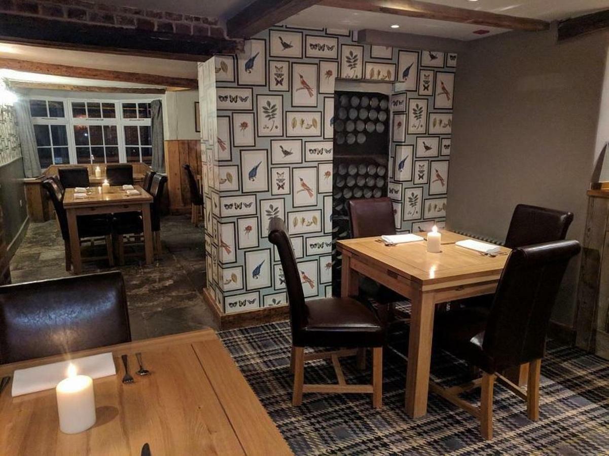 The Angel Inn Warminster Exterior foto
